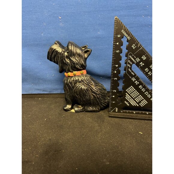 Cast Iron Scottie Dog Figurine With Red Collar - Picture 2 of 3